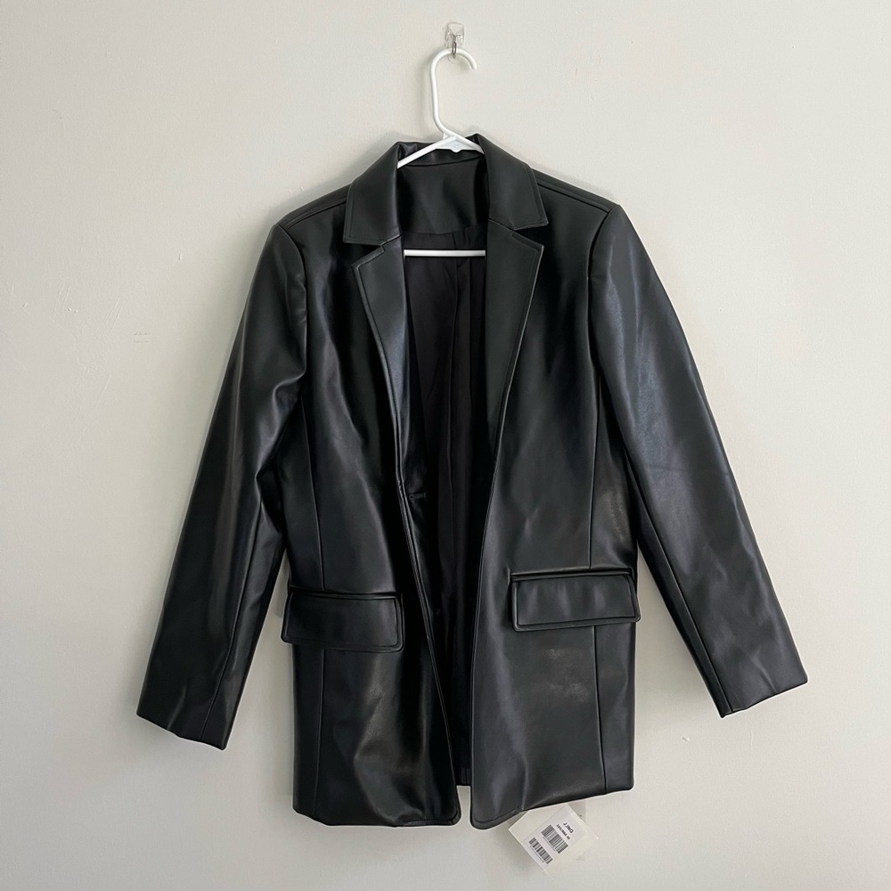 J.ing Black Leather Shacket
